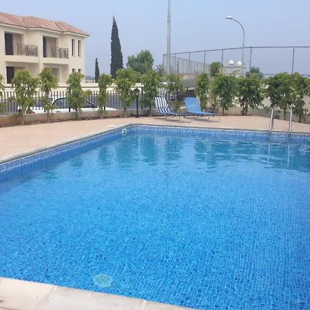 Lemon Tree Tersefanou Apartamento *